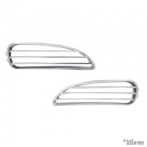 Front air-intake grill, left and right, as pair