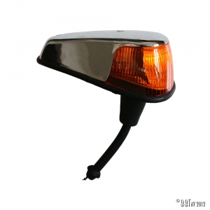 Front turn signal indicator, left, orange lens USA-model, mounting on the wings.